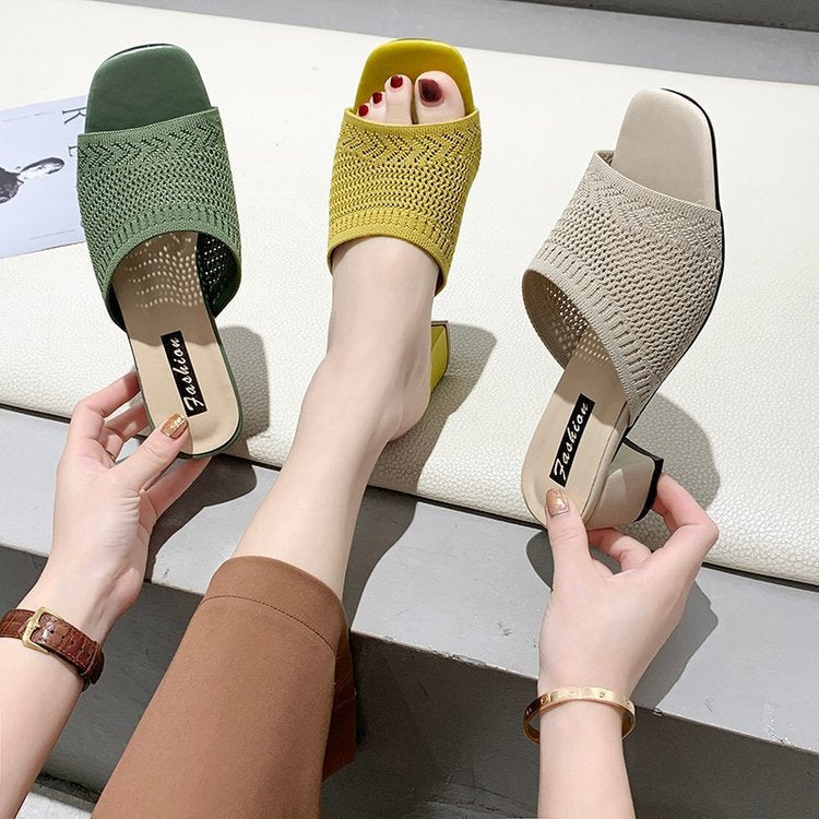 Women's airy knitted mules with square toe and wide block heel Mune Fashion