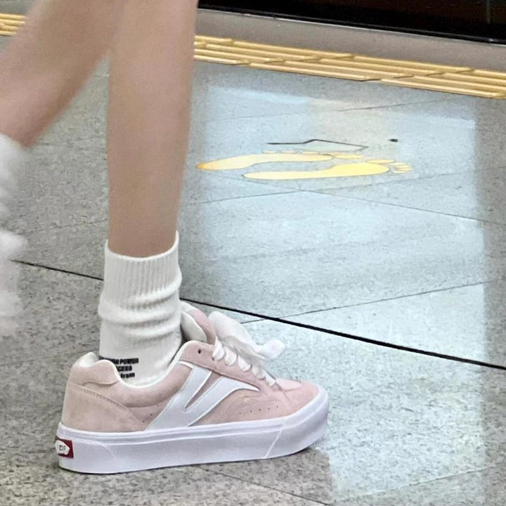 Women’s sneaker with high comfort and fashionable design Mune Fashion