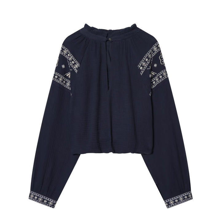 Women nan embroidered Boho blouse with gathered stand collar, balloon sleeves, and short hem Mune Fashion