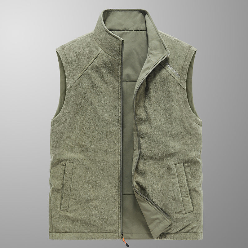 Men's fleece vest with stand-up collar, thermal insulation, and zippered pockets Mune Fashion