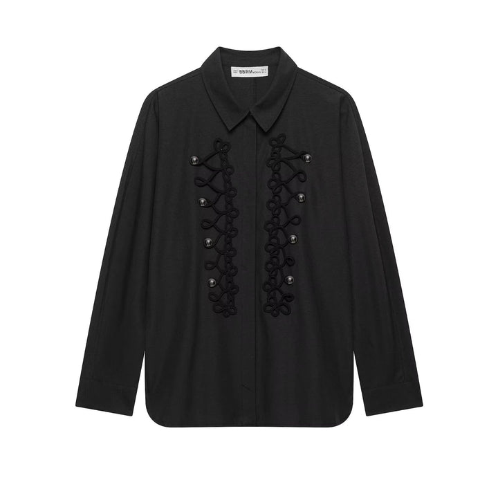 Women's shirt blouse with ornamental frog decoration and concealed button placket Mune Fashion
