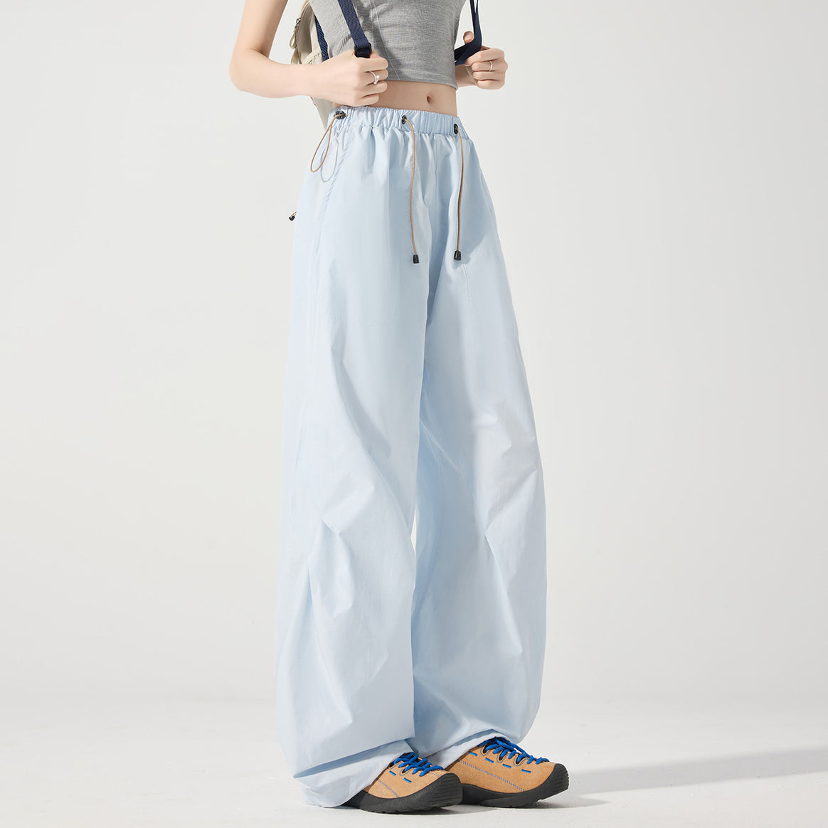 Women's wide technical cargo pants with drawstring waistband Mune Fashion