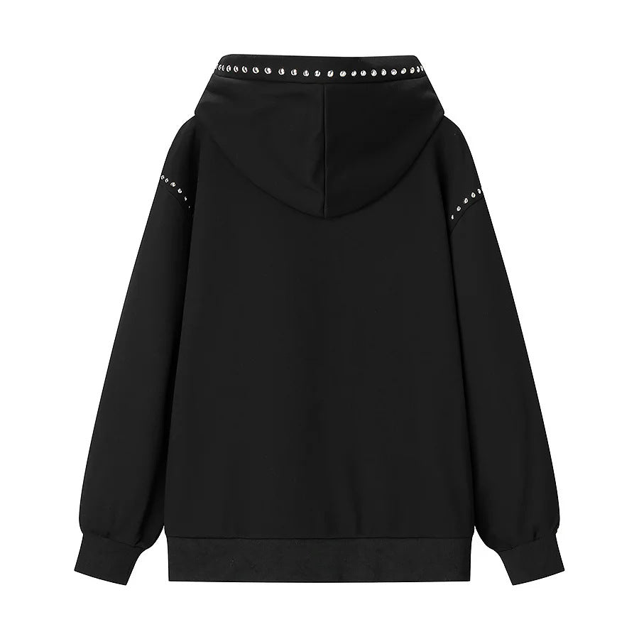 Women’s long hoodie with decorative studs on the collar and a casual fit Mune Fashion
