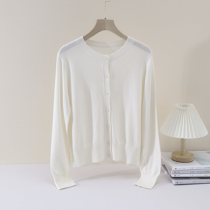 Women's lightweight fine-knit cardigan with round neckline, tailored fit & extended cuffs Mune Fashion