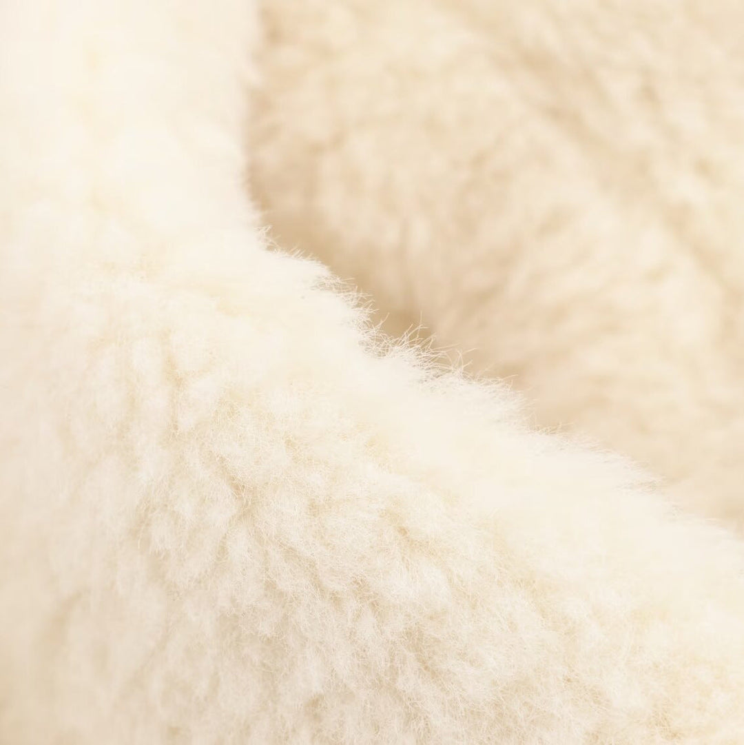 Women's Teddy Fur Jacket with Belt and Soft Lining Mune