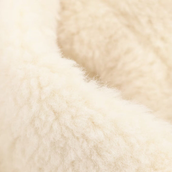 Women's Teddy Fur Jacket with Belt and Soft Lining Mune