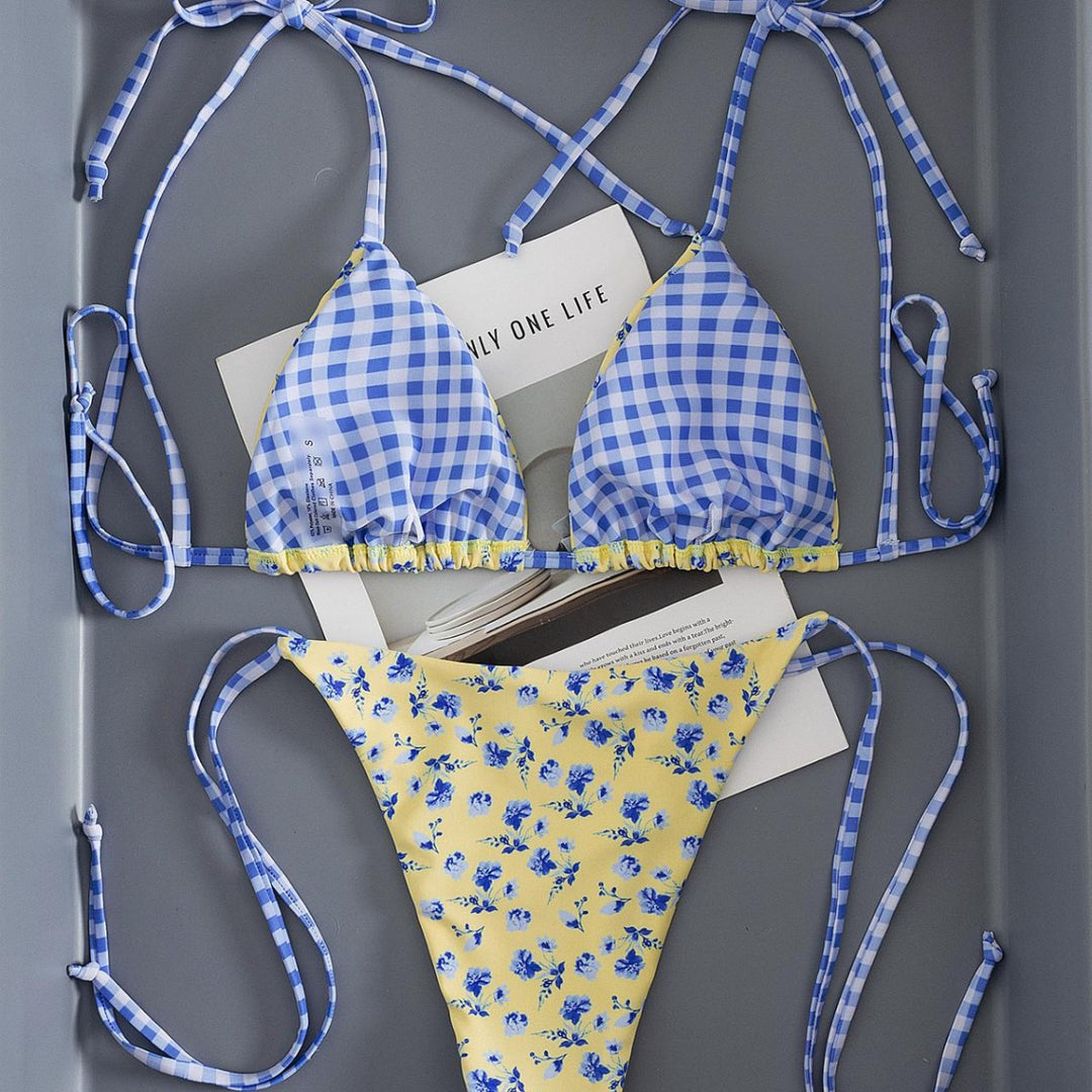 Women Triangle Bikini with playful floral pattern Mune Fashion