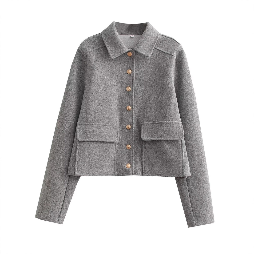 Women's short tailored wool jacket with decorative buttons and flap pockets Mune Fashion