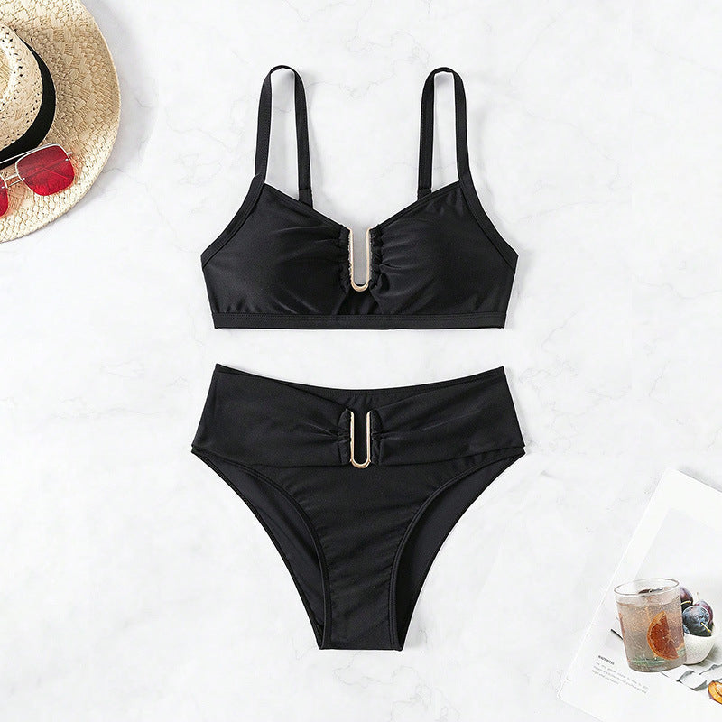 Women's High-Waisted Bikini with Fashionable Cut-Out and Golden Accents Mune Fashion