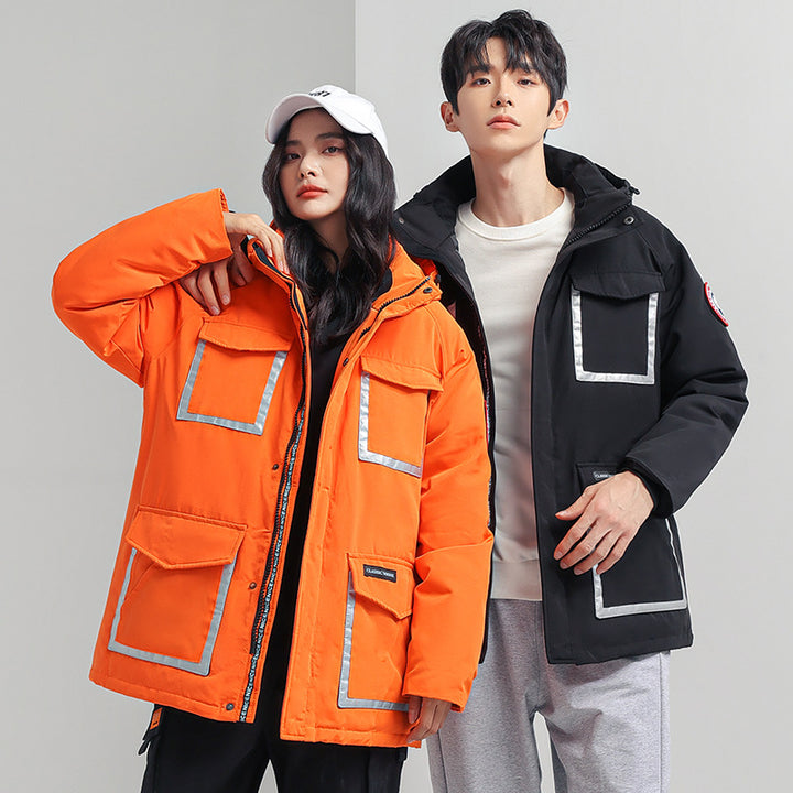 Women's parka jacket with hood, padded, reflective details and large cargo pockets Mune Fashion