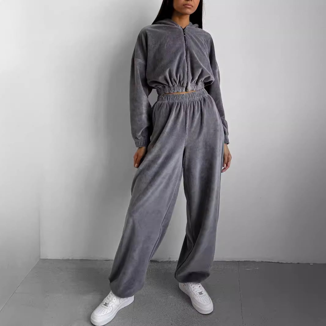 Ladies Nano Velvet Loungewear Two-Piece with Short Front Zip, Elastic Comfort Waistband, and Wide Trouser Leg Mune Fashion