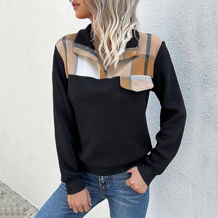 Women's quilted sweatshirt with check detail, button placket, and ribbed hem Mune Fashion