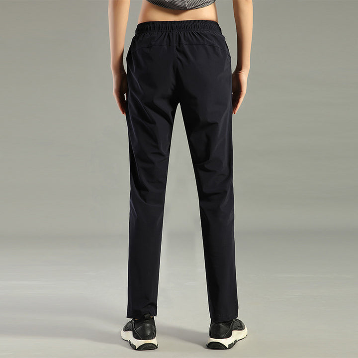 Men's Lightweight Sports Pants with Elastic Waistband and Practical Zip Pockets Mune Fashion