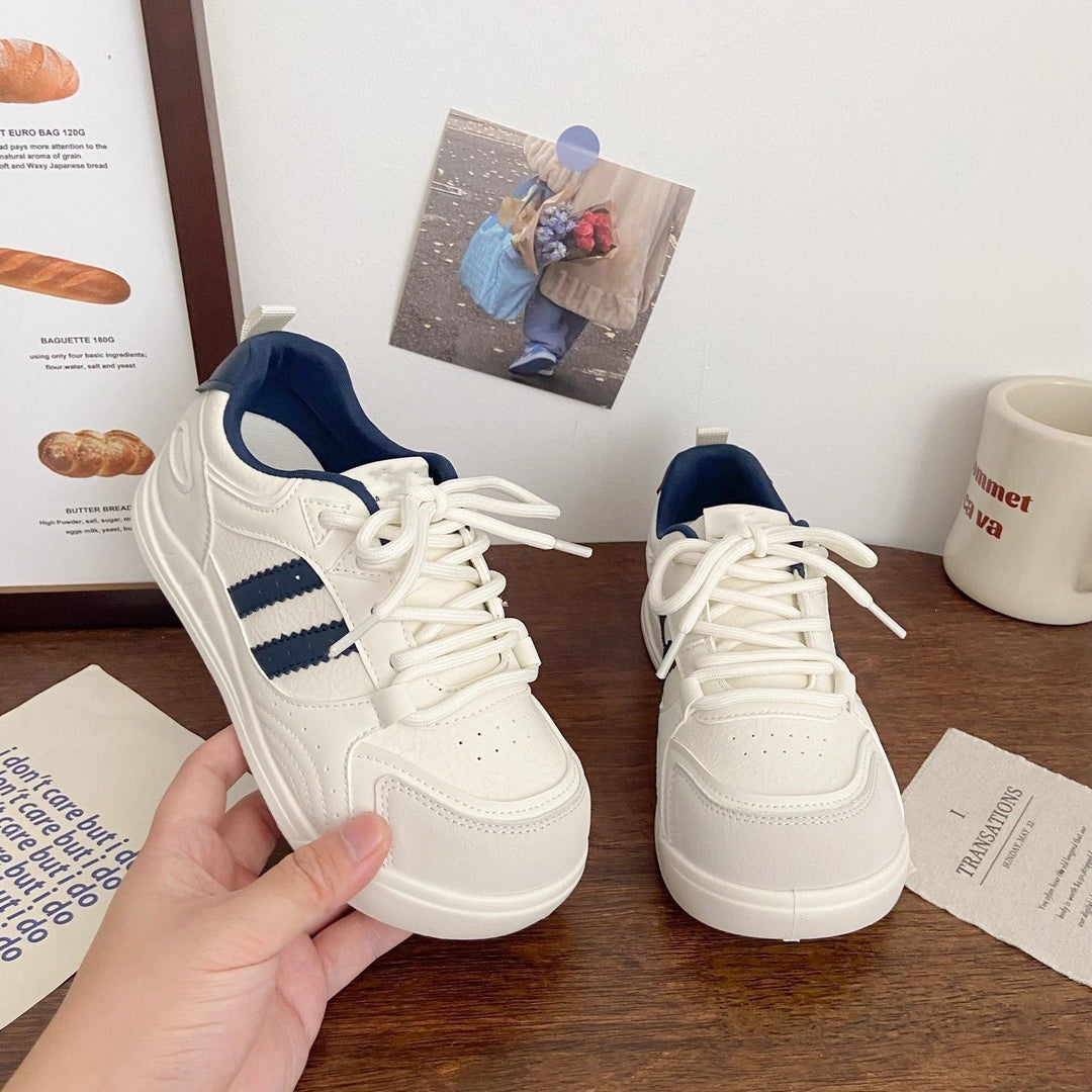 Women Comfortable Casual Sneakers with Breathable Upper Material and Flexible Sole Mune Fashion