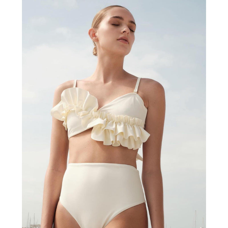 Ladies fashionable ruffled swimsuit Mune Fashion
