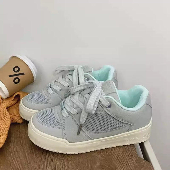 Women's Sporty Sneakers with Breathable Textile Upper and Comfortable Cushioning Mune Fashion