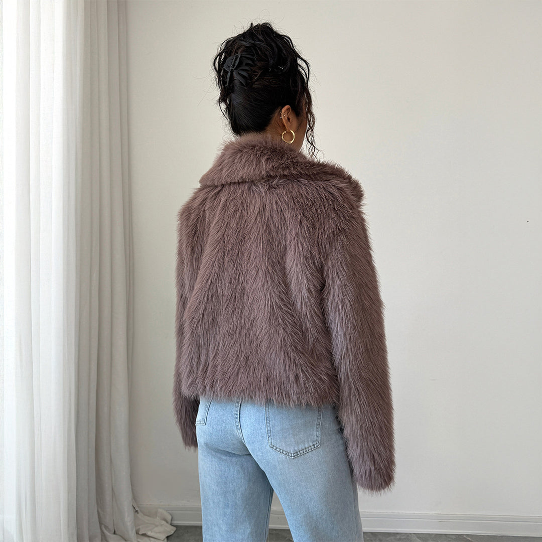 Women's short faux fur jacket with standing collar, concealed zipper and wide sleeves Mune Fashion