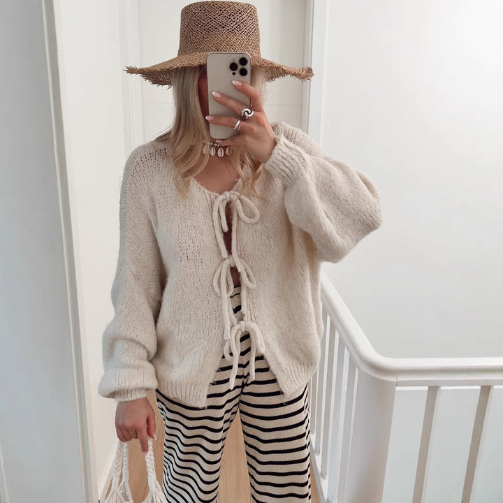Women's Chunky Knit Open Cardigan with Ties, Oversized Silhouette and Raglan Sleeves Mune Fashion