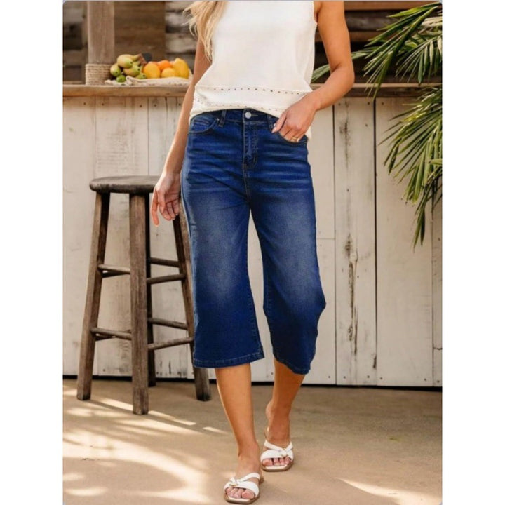 Women High-Waisted Culotte Jeans with Wide Leg and Five-Pocket Design Mune Fashion