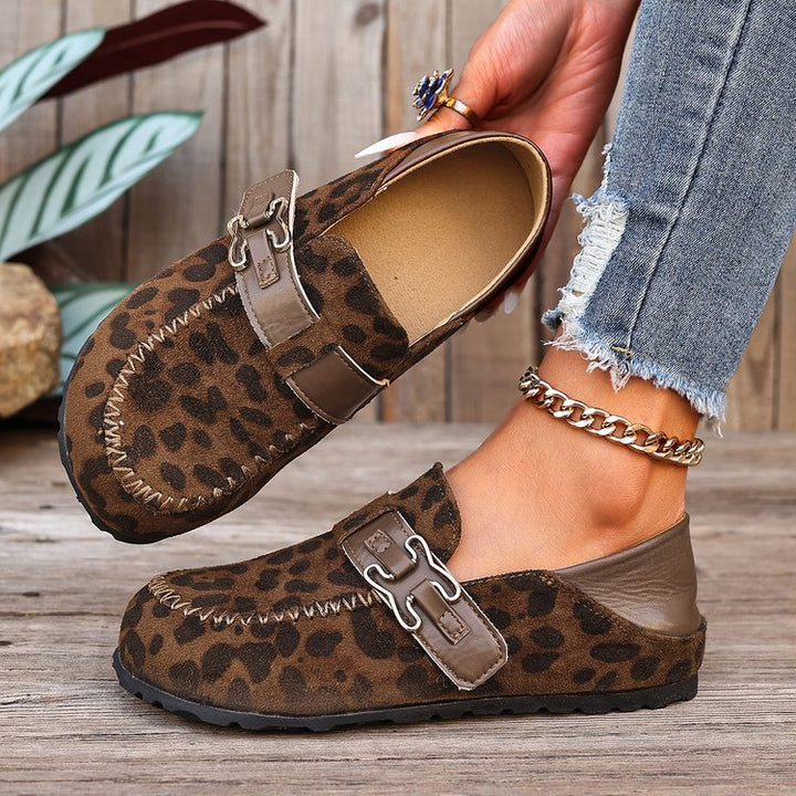 Damen Mokassin-Slipper aus Veloursleder mit dekorativer Metall-Schnalle Mune Fashion