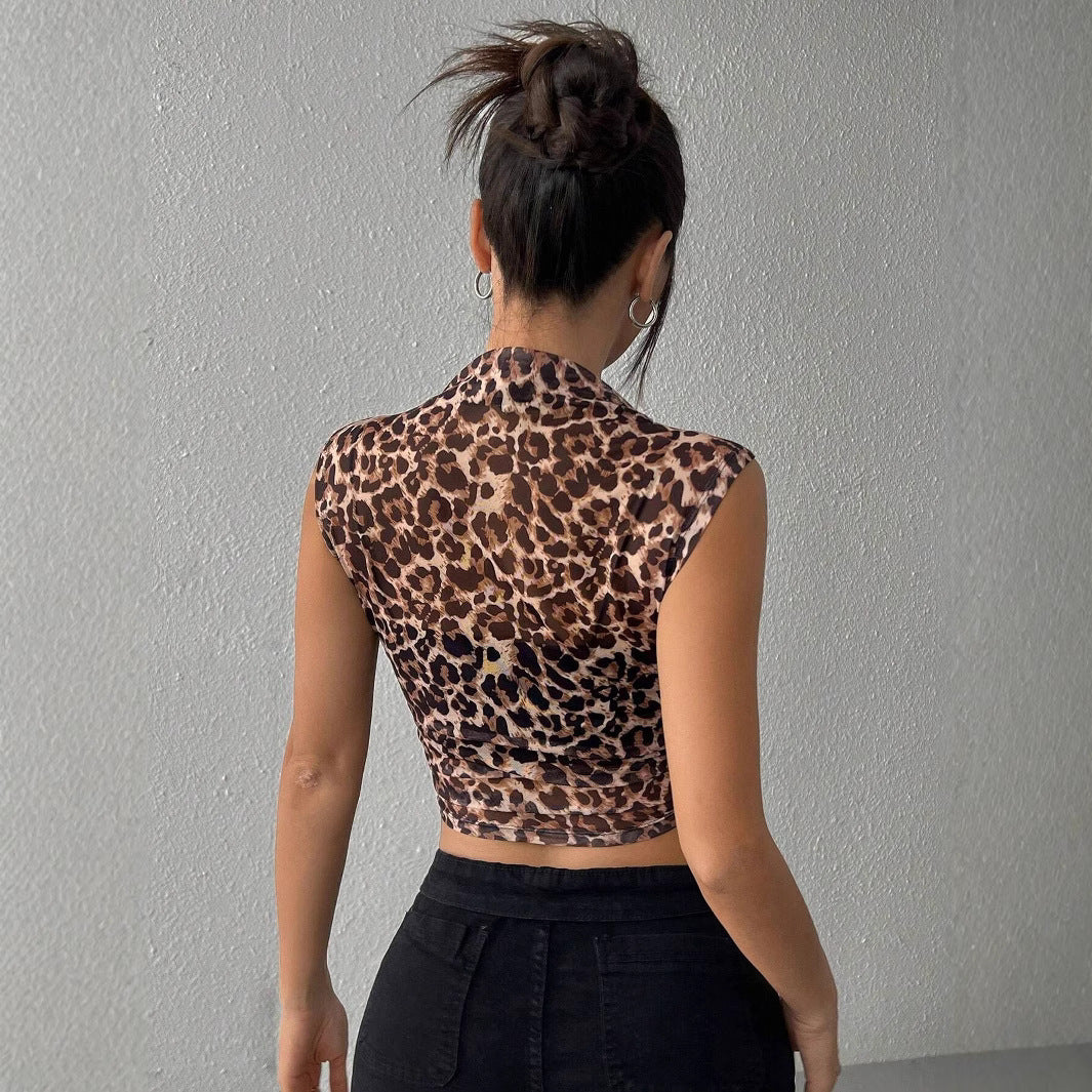 Women’s sleeveless crop shaping top with stand collar and leopard pattern Mune Fashion