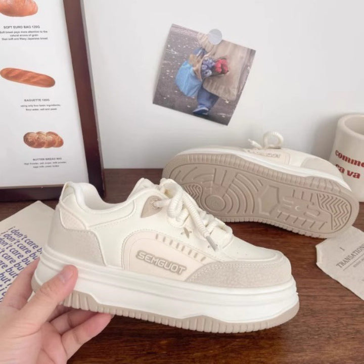Women's Comfortable Sneakers with Bulky Sole and Soft Lining Mune Fashion