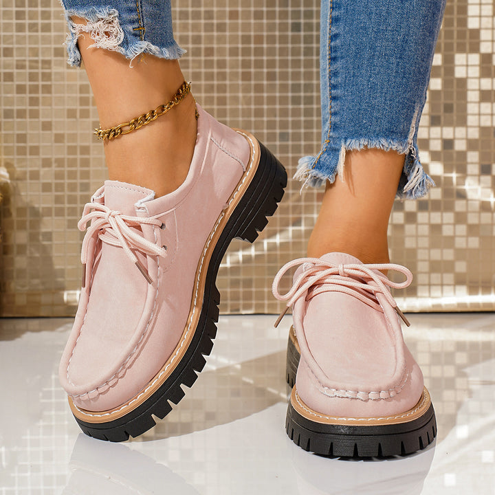 Women Robust Lace-Up Moccasin with Profiled Rubber Sole and Contrast Stitch Mune Fashion