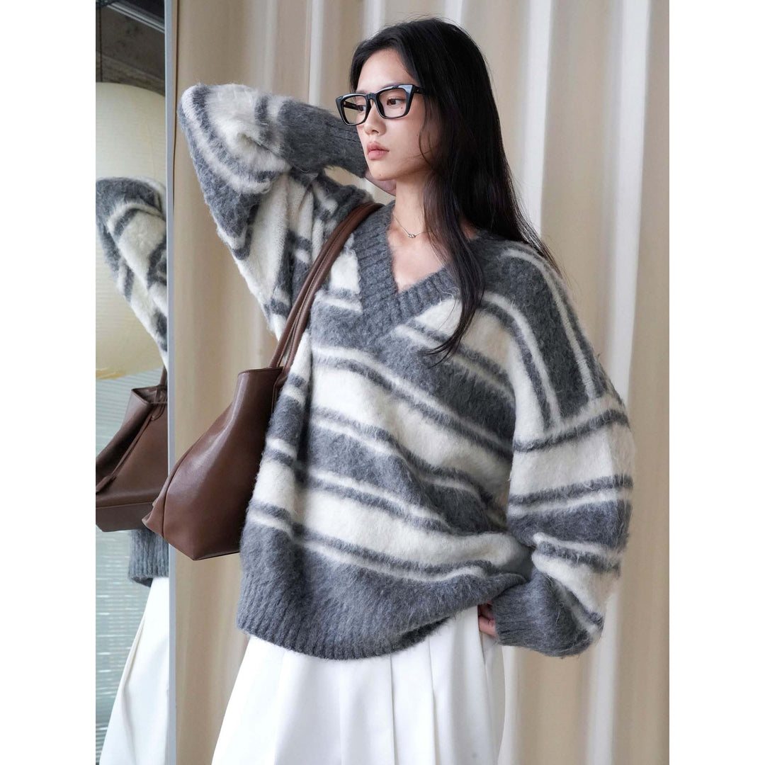 Women Oversized V-Neck Mohair Look Stripe Sweater Mune Fashion