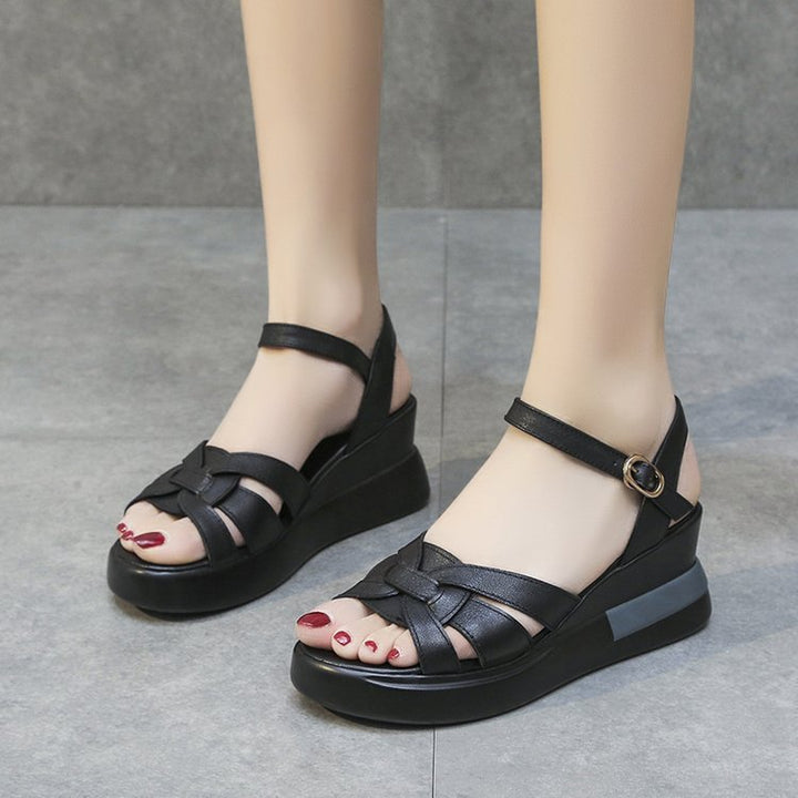 Women's platform sandals with braided upper, adjustable ankle strap, and viscoelastic insole Mune Fashion