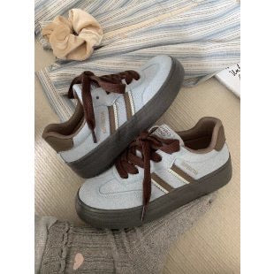 Women's sneakers with comfortable lacing and cushioning sole Mune Fashion
