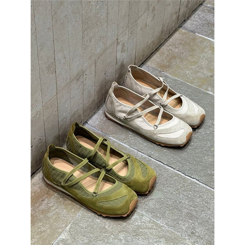 Damen Ballerina-Slipper mit Kreuzriemchen, Wildleder- und Krokostruktur Mune Fashion