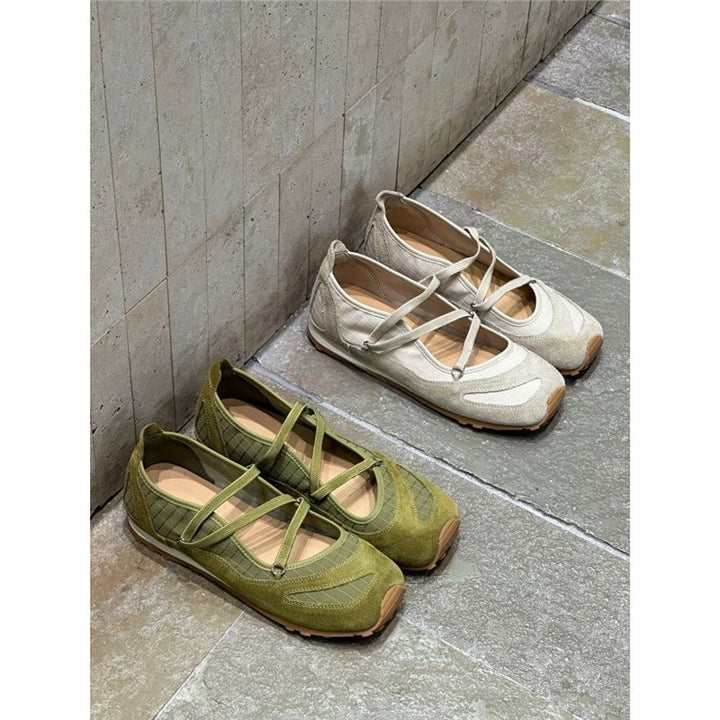 Damen Ballerina-Slipper mit Kreuzriemchen, Wildleder- und Krokostruktur Mune Fashion