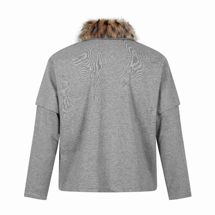 Women Layered-Look Long Sleeve Polo with Faux Fur Collar and Badge Embroidery Mune Fashion