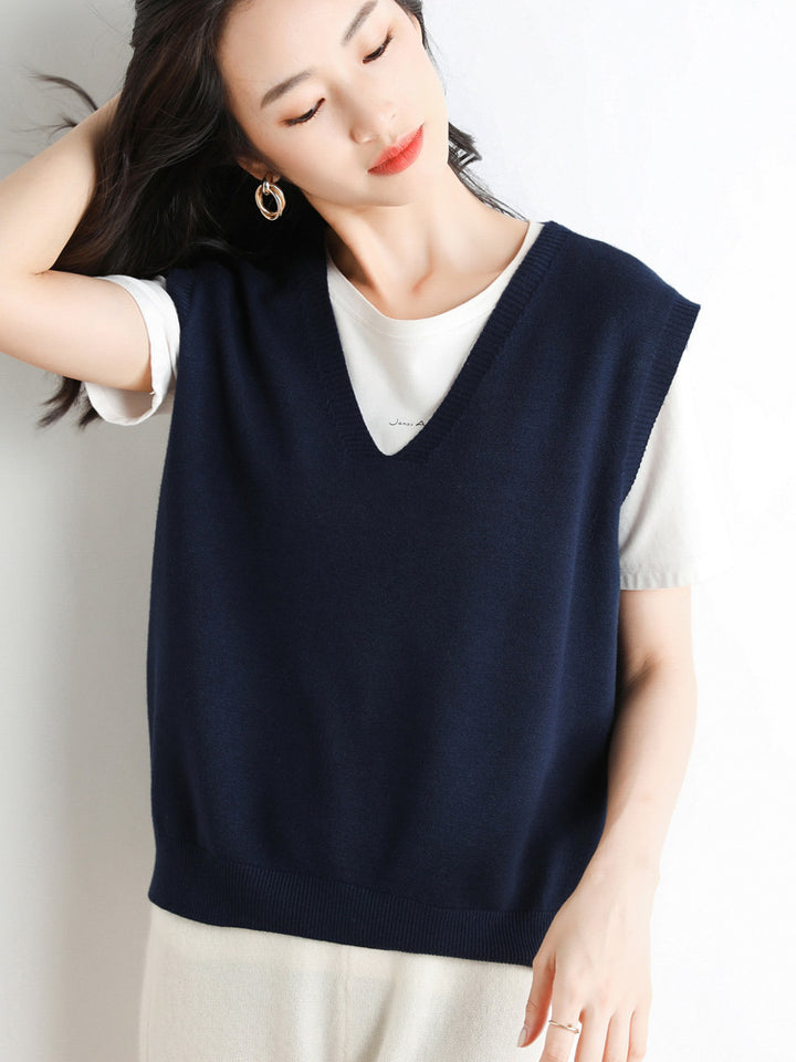 Women's Oversized V-neck Fine Knit Vest with Ribbed Hem Mune Fashion