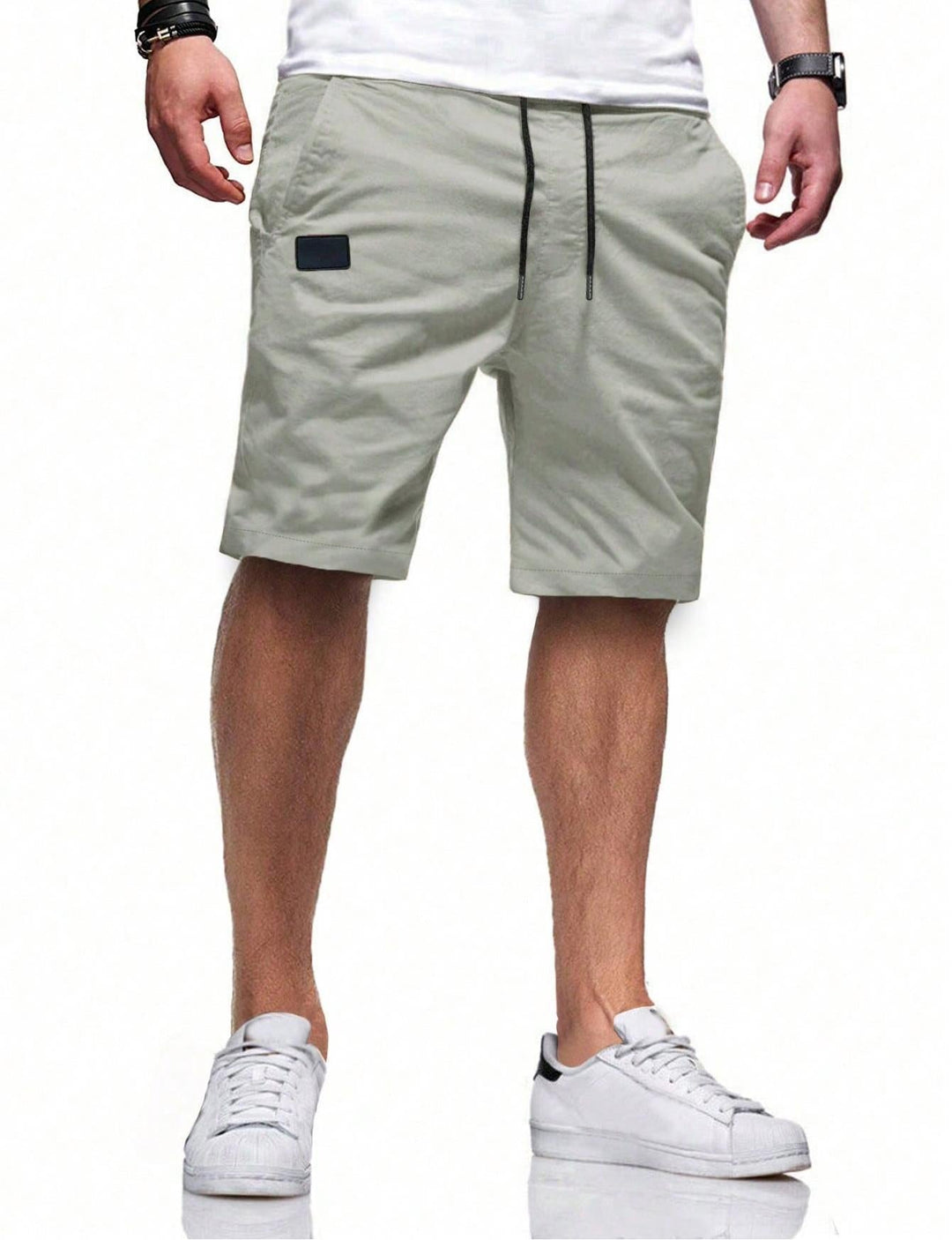 Men's comfortable sports shorts with practical pockets and elastic waistband Mune Fashion