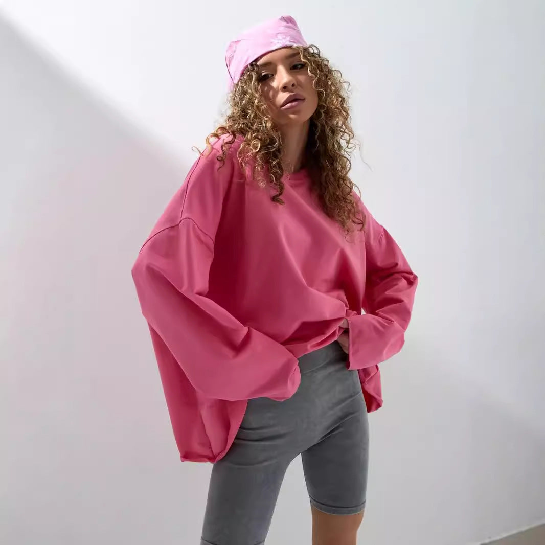 Women's loose sweatshirt with round neckline and extended oversized cut Mune Fashion