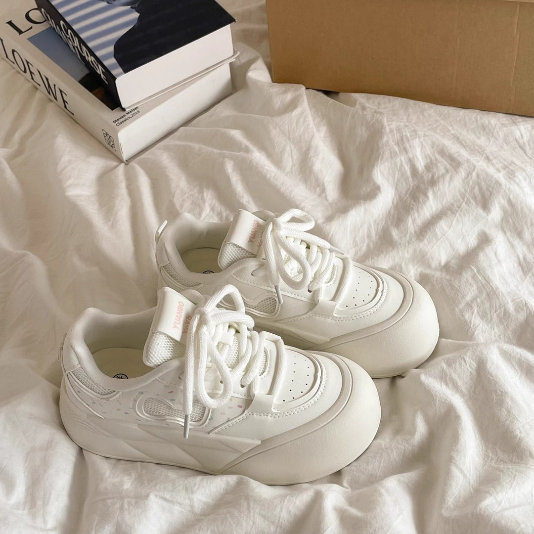 Women Sporty Sneakers with Oversized Sole Profile and Breathable Inserts Mune Fashion