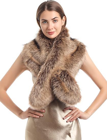 Women's Removable Faux Fur Stole with Voluminous Shawl Collar Mune Fashion