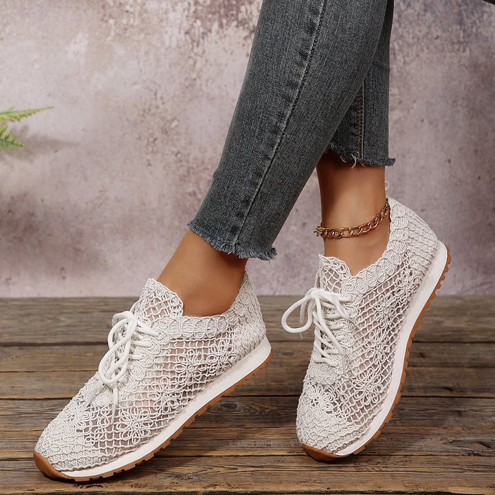 Women's knitted slip-on platform sneakers with breathable upper material and padded comfort insole Mune Fashion