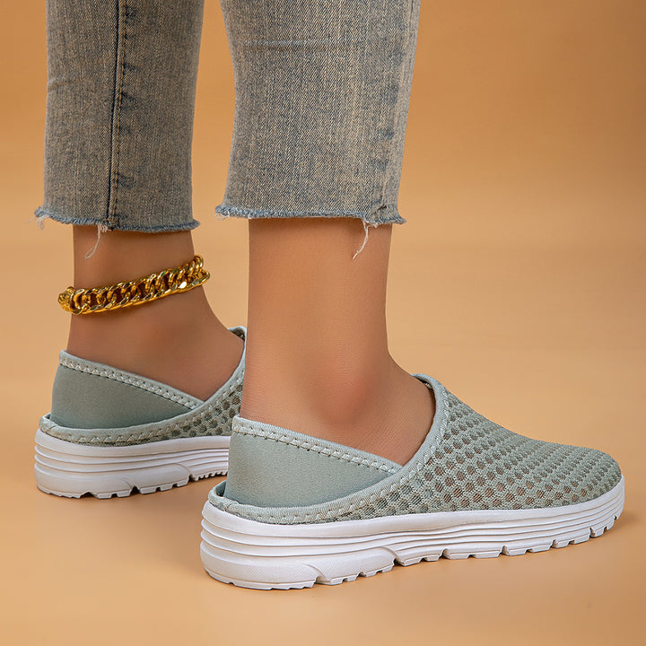 Women's airy slip-on sneakers with honeycomb knit upper and cushioned comfort sole Mune Fashion