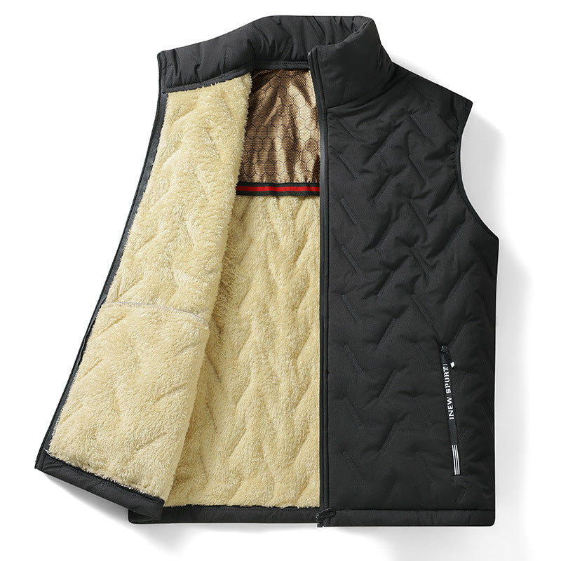 Men's padded vest with dense Sherpa inner side, windproof outer shell and zipper pockets Mune Fashion