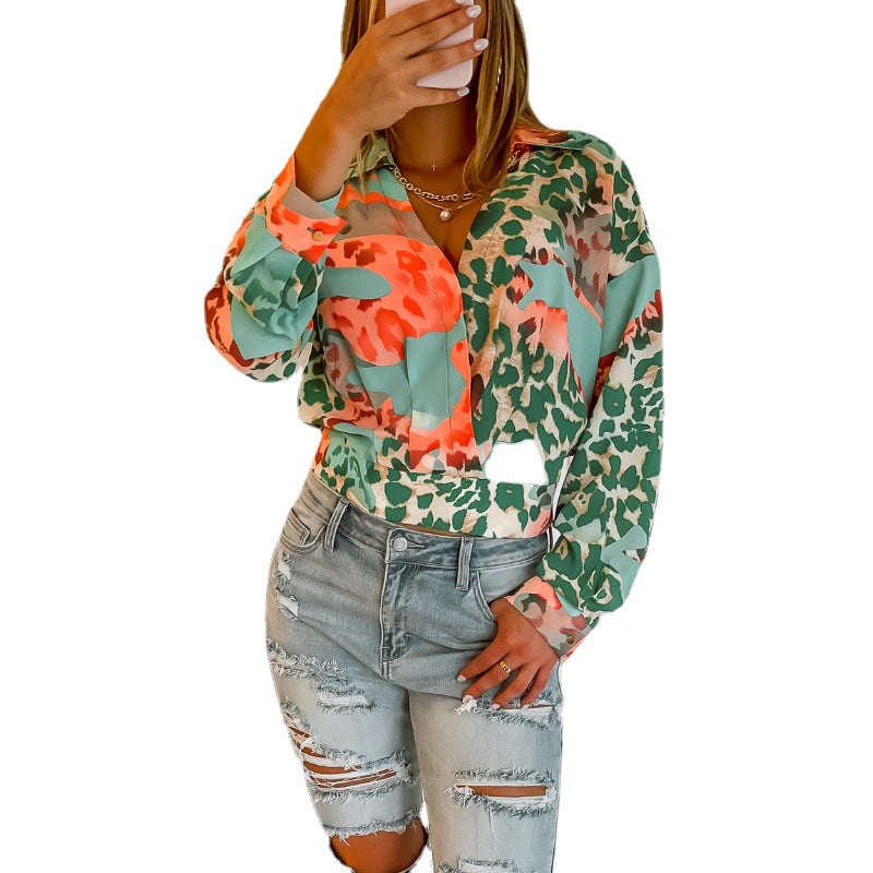 Women's Lightweight Chiffon Blouse with Abstract Animal Mix, Shirt Collar and Waistband Hem