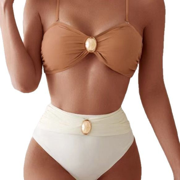 Women's High-Cut Bikini Set with Chic Gold Detail Mune Fashion