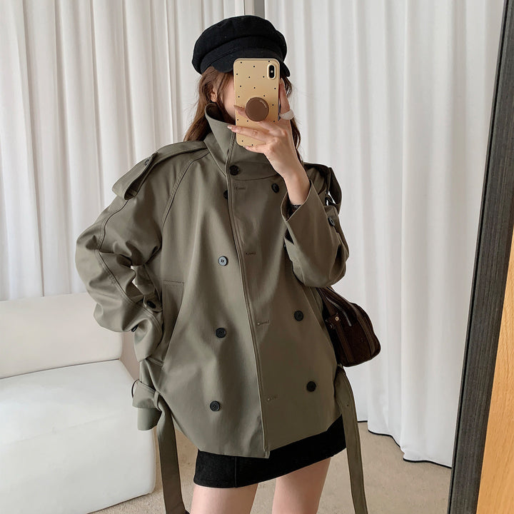 Women's short double-breasted trench coat with stand-up collar and shoulder flaps Mune Fashion