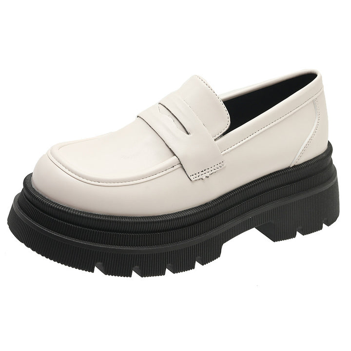 Women's fashionable platform loafers in leather look with profiled rubber sole and padded insole Mune Fashion