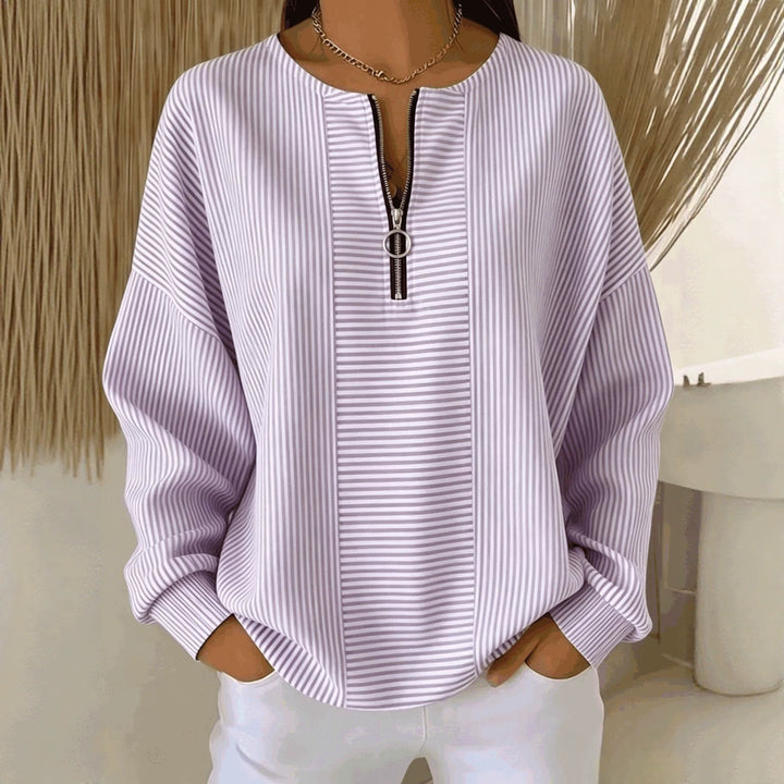 Women's Oversize Sweater with fine rib structure and short zipper Mune Fashion