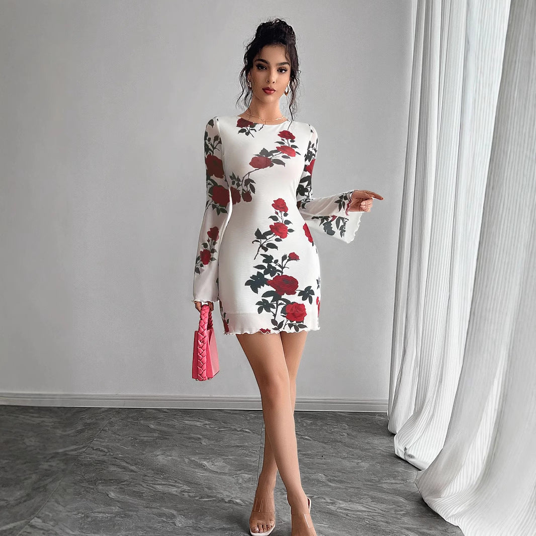 Women's figure-hugging mini dress with rose pattern and trumpet sleeves Mune Fashion