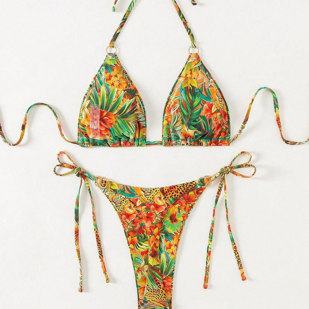 Women's triangle bikini with exotic jungle motif Mune Fashion