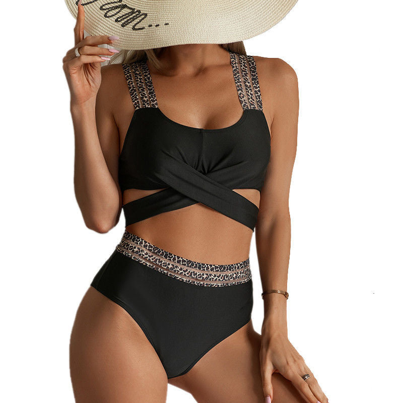 Ladies High-Cut Bikini with Stylish Animal Motif Details Mune Fashion