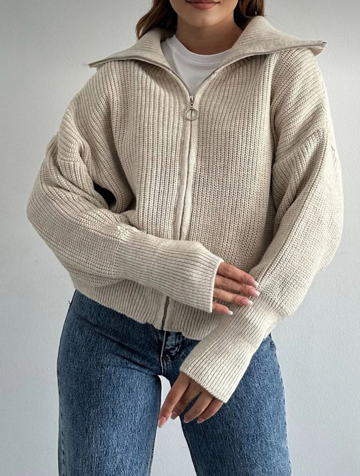 Women's Oversized Cardigan with Zipper and High Collar Mune Fashion
